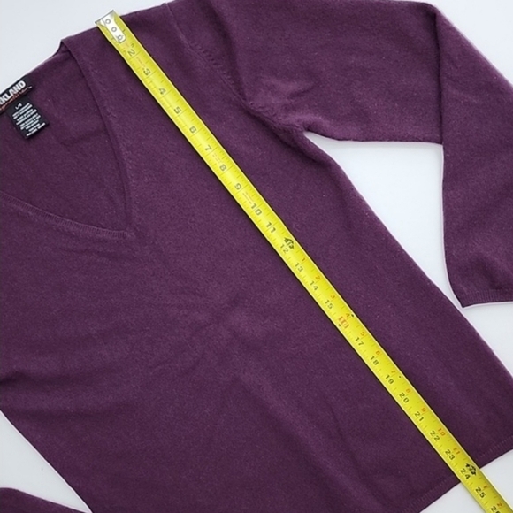 Kirkland Purple Cashmere V Neck Pullover Long Sleeves Top Sz Small/Medium - Picture 6 of 8